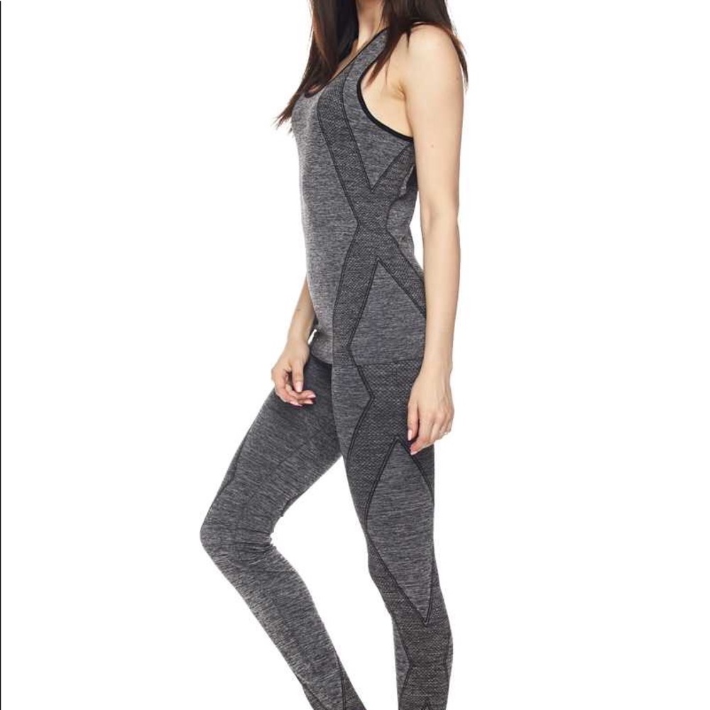 2 Piece Racerback Tank & Legging Set - Picture 4 of 9